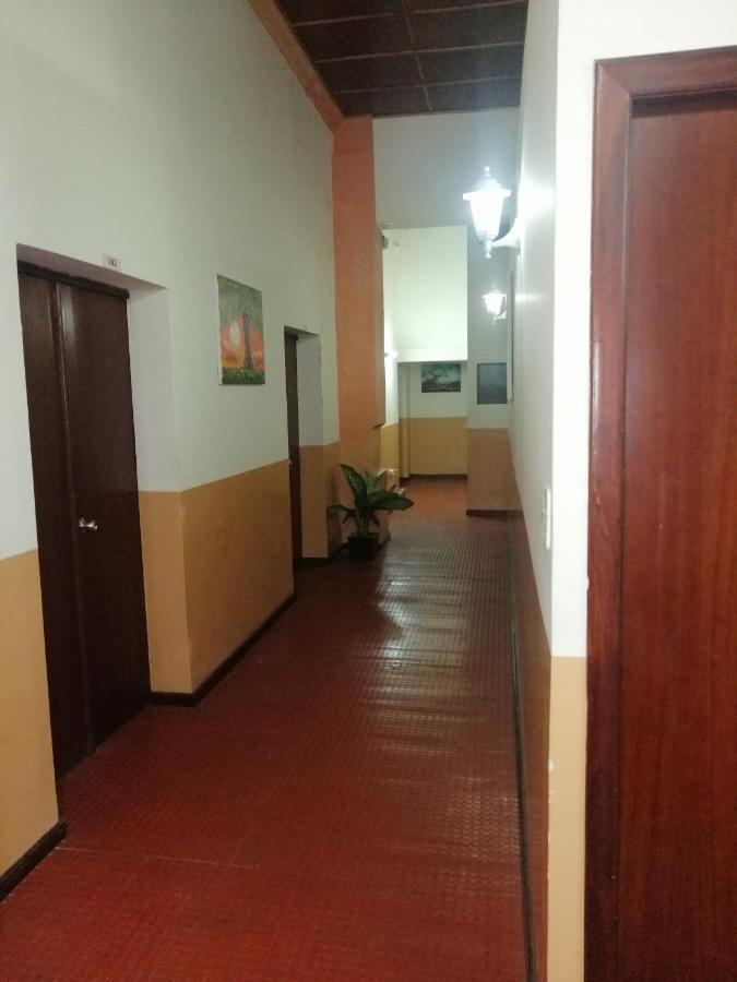 Hostal Victoria Quito Exterior foto