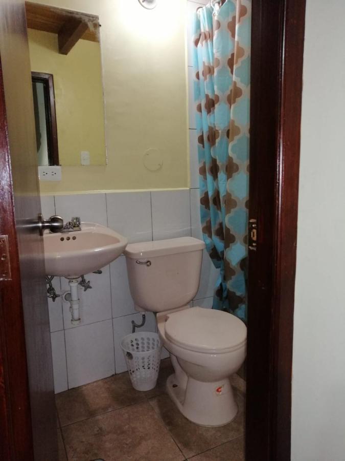 Hostal Victoria Quito Exterior foto